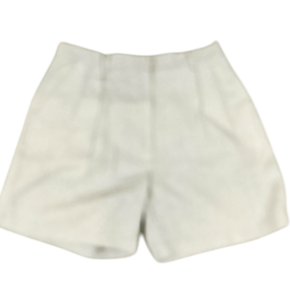 Mac & Jac 100% linen pale green pleated high waisted Shorts size 10